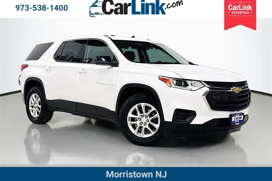 2021 Chevrolet Traverse LS photo 1