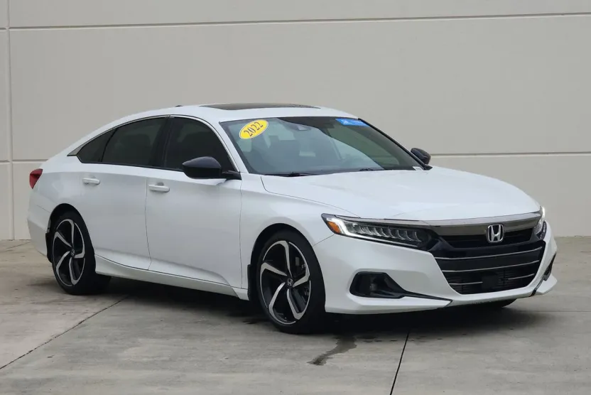 2022 Honda Accord Sport 2.0T photo 1