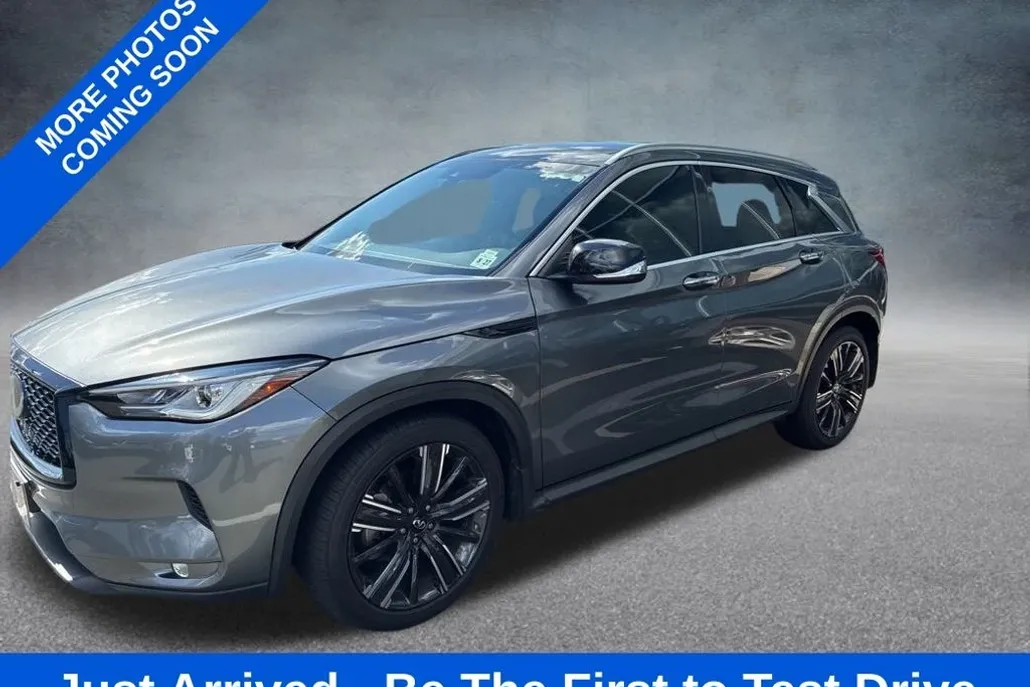 2022 Infiniti QX50 Luxe photo 1