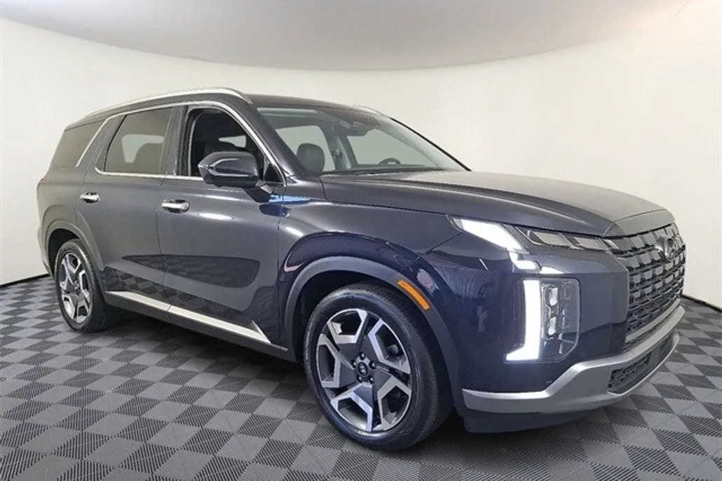2024 Hyundai Palisade Limited photo 1