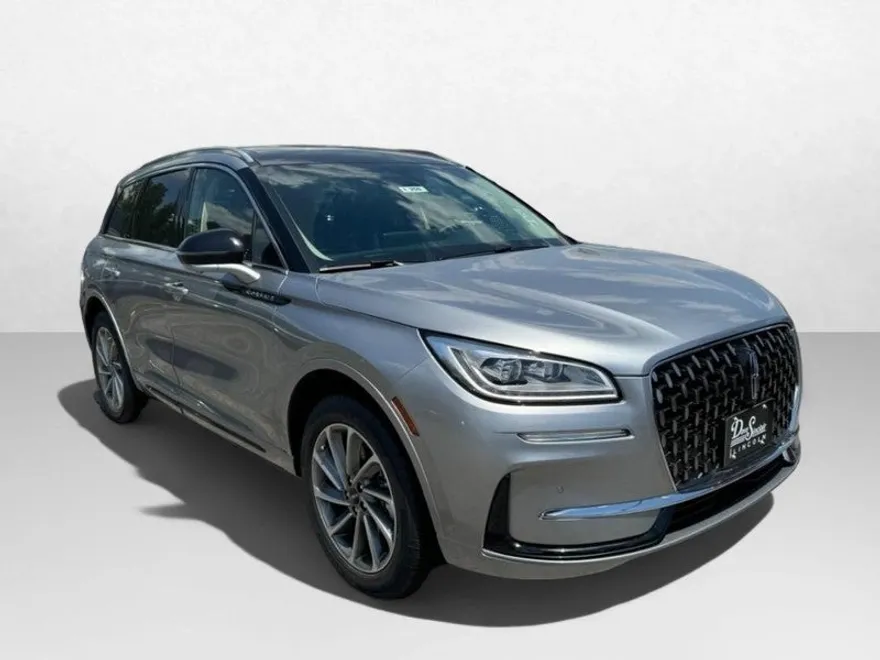 2024 Lincoln Corsair Grand Touring photo 1