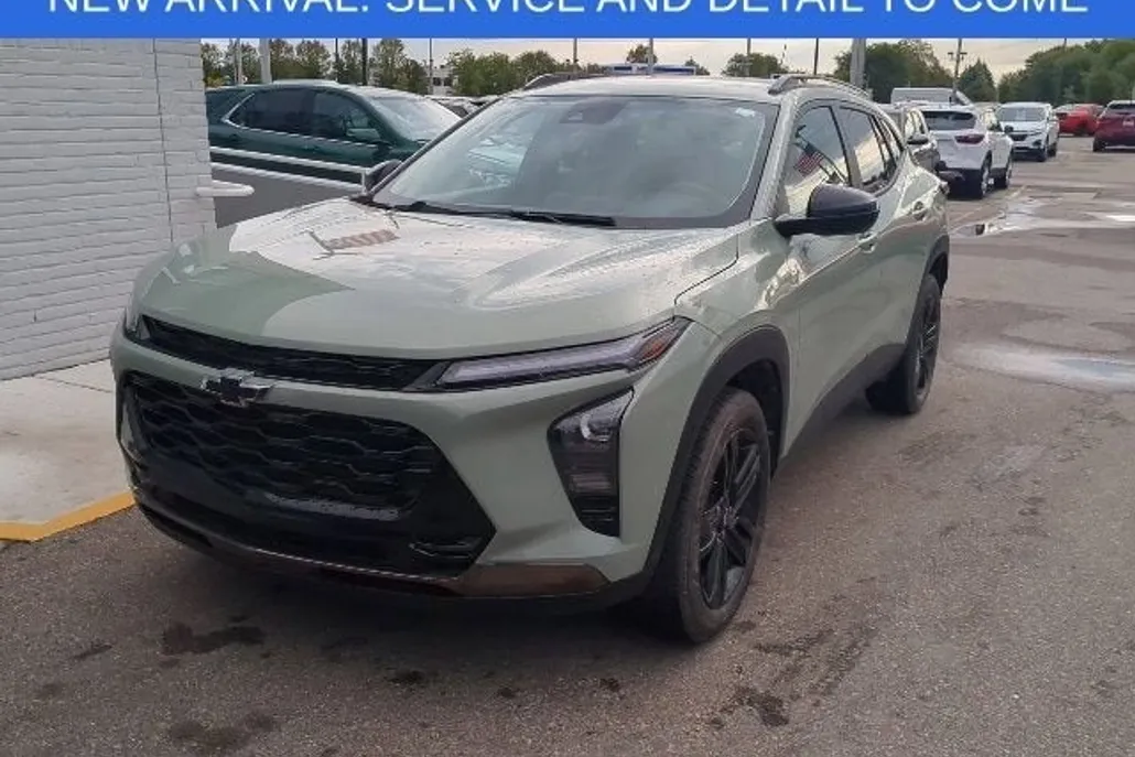 2024 Chevrolet Trax ACTIV photo 1