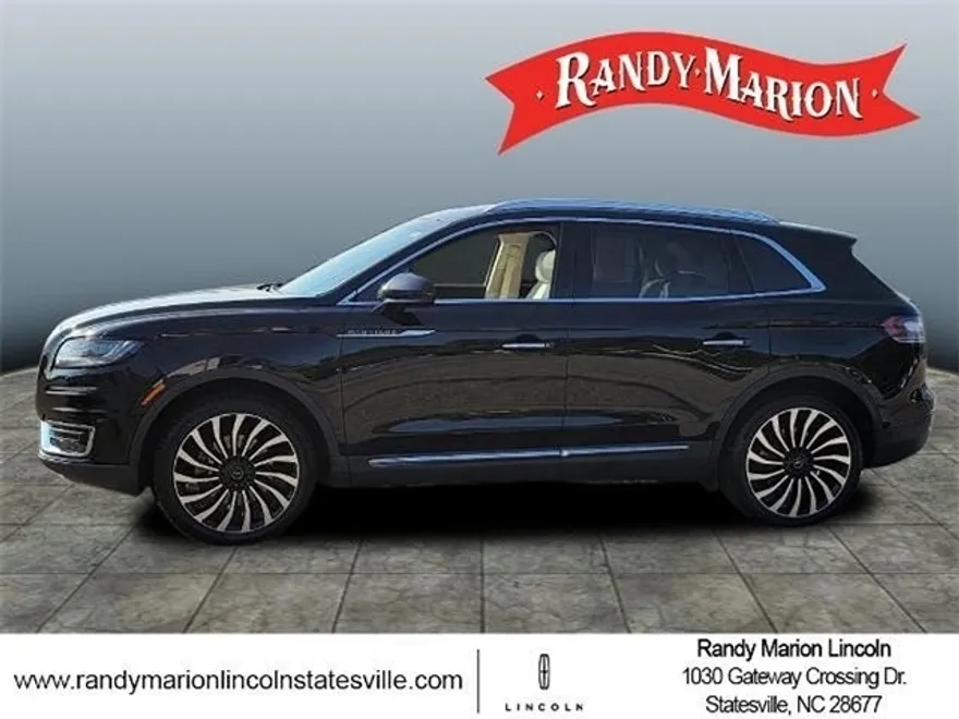 2019 Lincoln Nautilus Black Label photo 1
