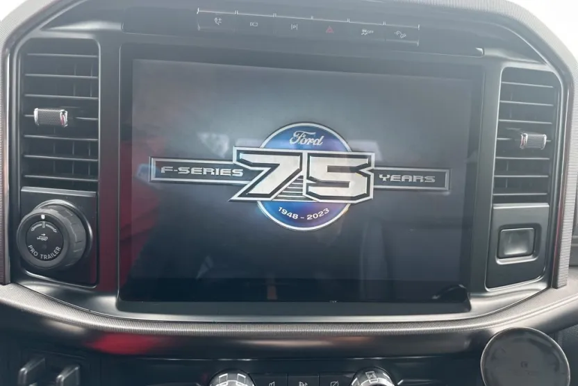 2023 Ford F-150 XLT photo 1