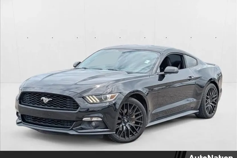2015 Ford Mustang EcoBoost photo 1