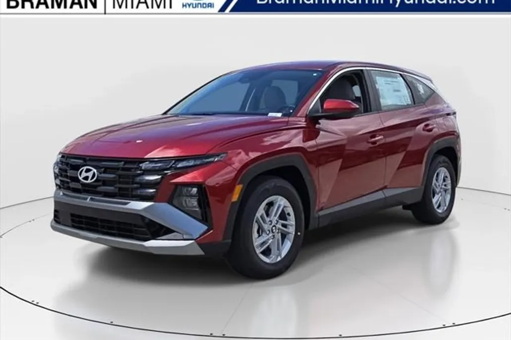 2025 Hyundai Tucson SE photo 1