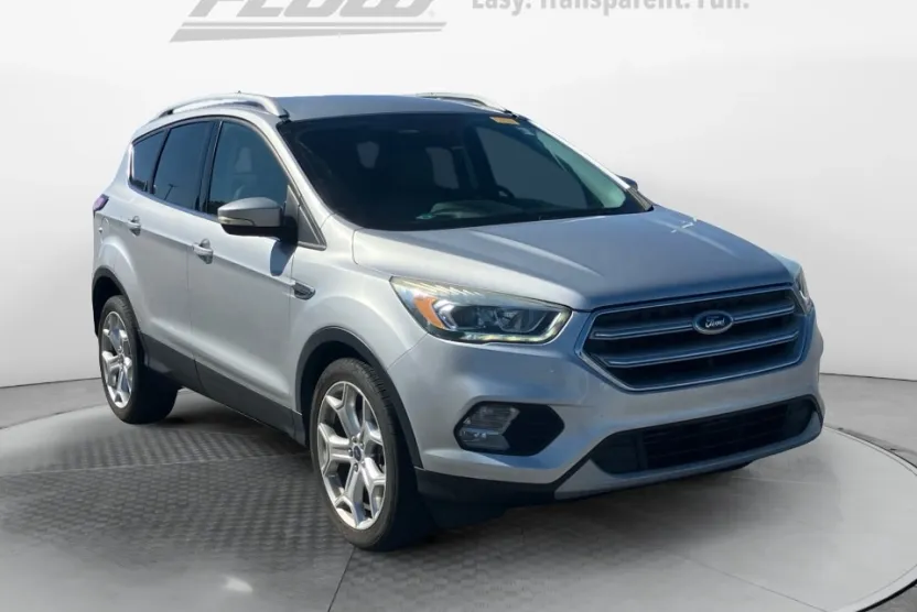 2017 Ford Escape Titanium photo 1
