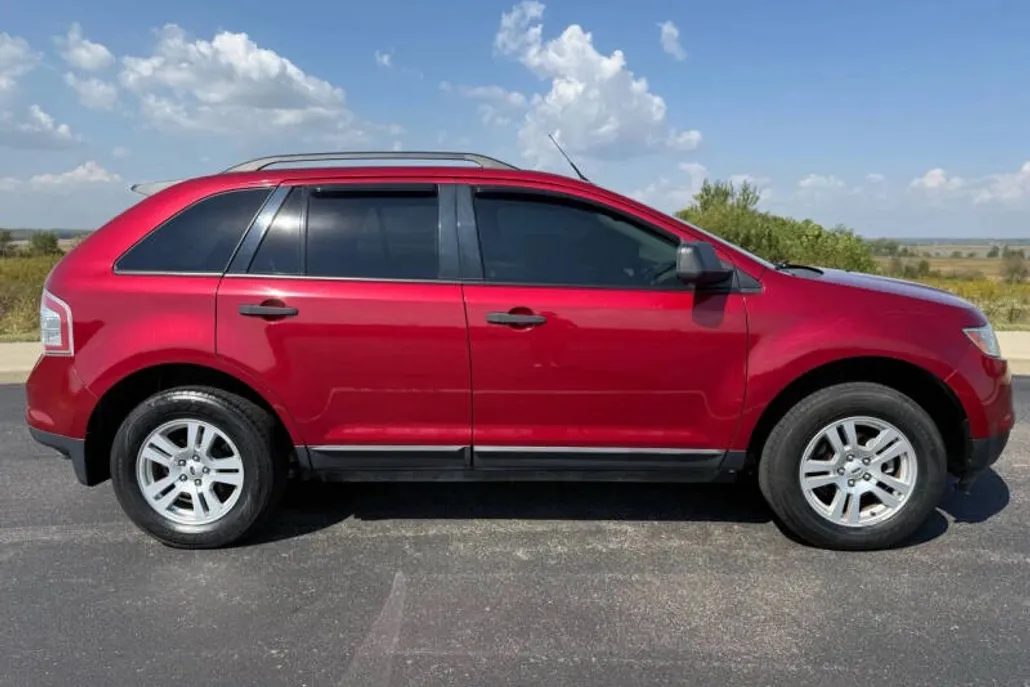 2007 Ford Edge SE photo 1