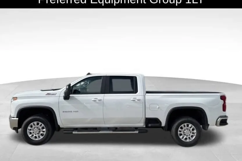 2020 Chevrolet Silverado 2500HD LT photo 1