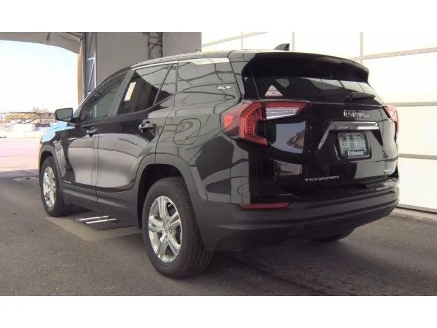 2022 Gmc Terrain SLE photo 1