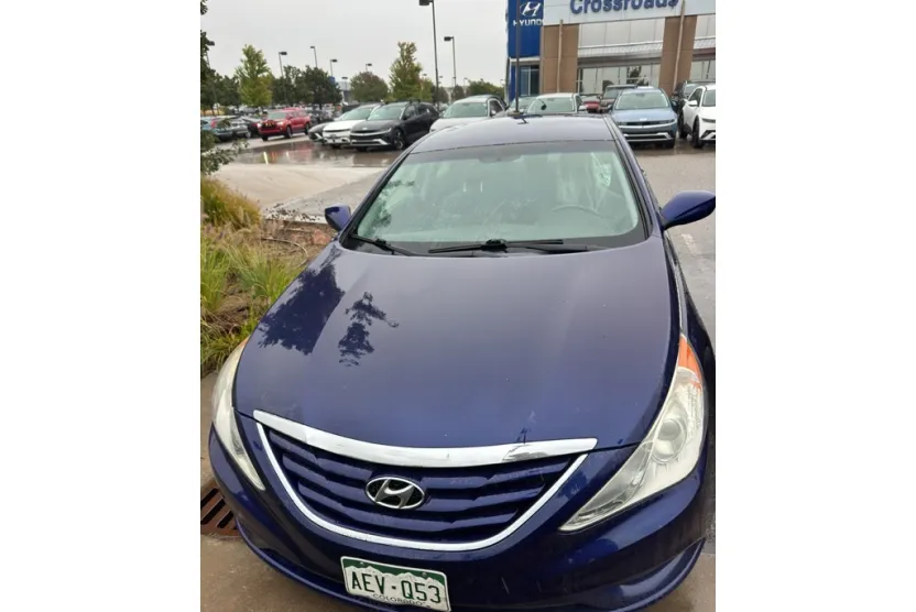 2011 Hyundai Sonata GLS photo 1