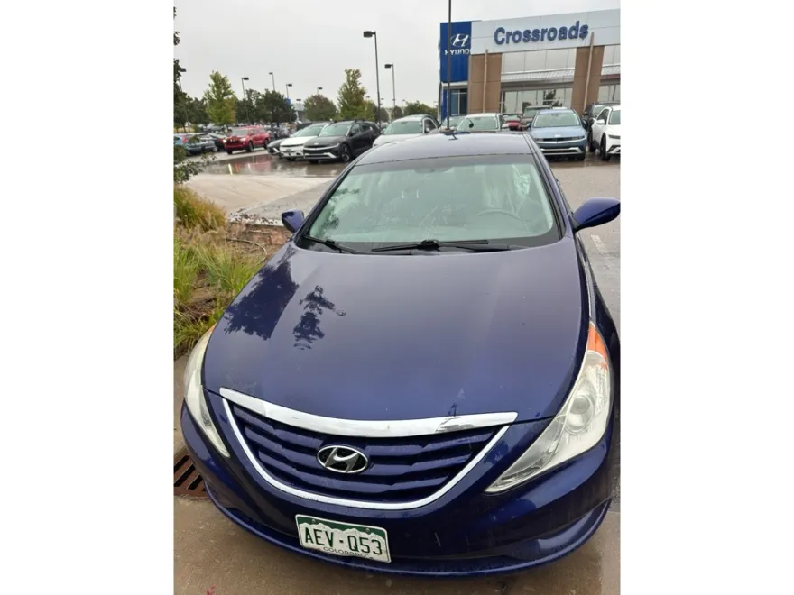 2011 Hyundai Sonata GLS photo 1