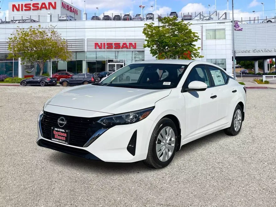 2025 Nissan Sentra S photo 1