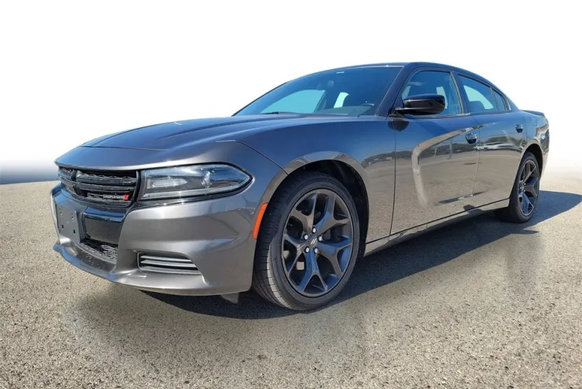2020 Dodge Charger SXT photo 1