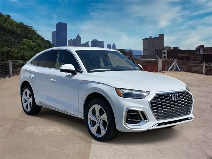 2025 Audi Q5 Sportback Premium Plus 45 TFSI photo 1