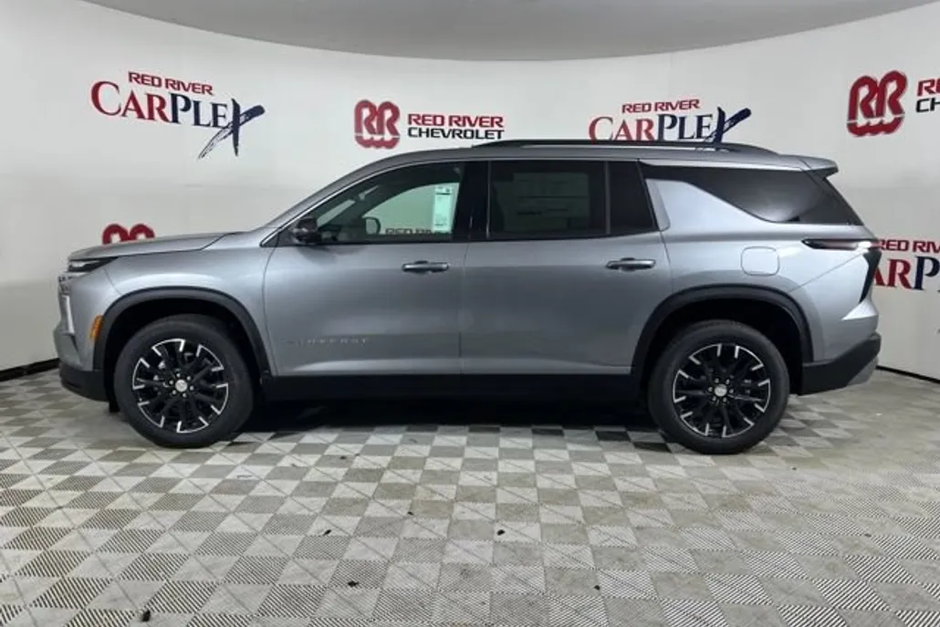 2026 Chevrolet Traverse photo 1
