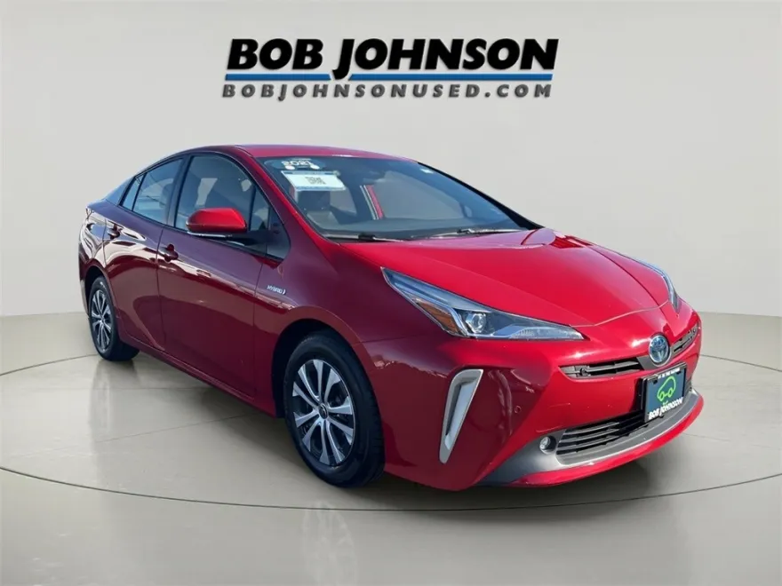 2021 Toyota Prius LE AWD-e photo 1