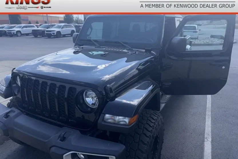 2023 Jeep Gladiator Sport S photo 1