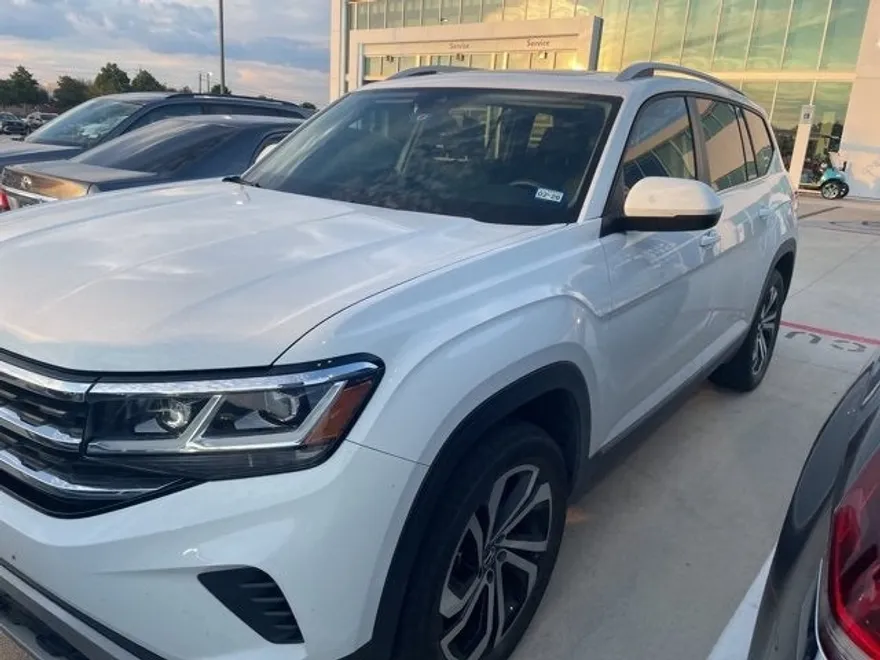 2022 Volkswagen Atlas V6 SEL photo 1