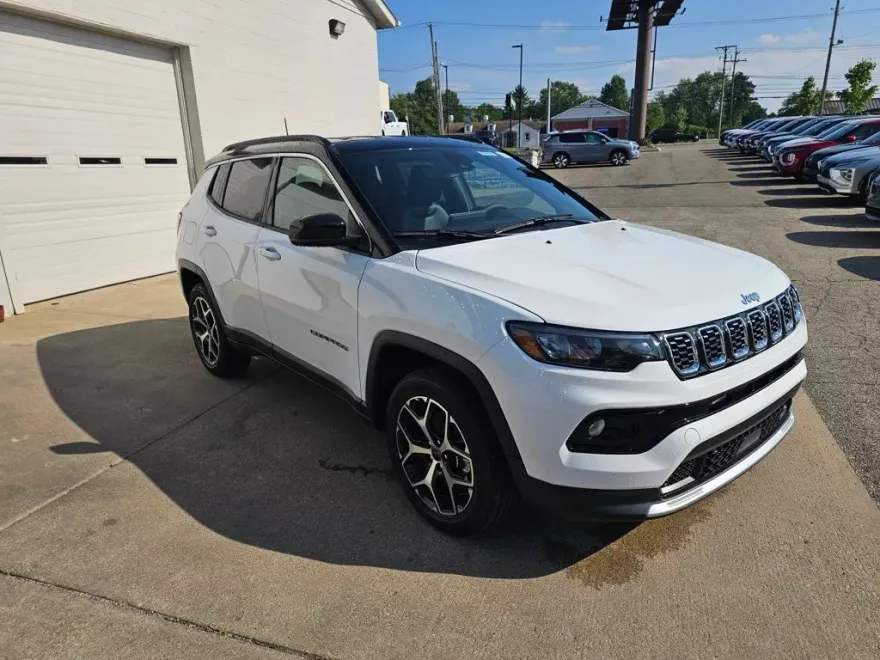 2025 Jeep Compass Limited photo 1