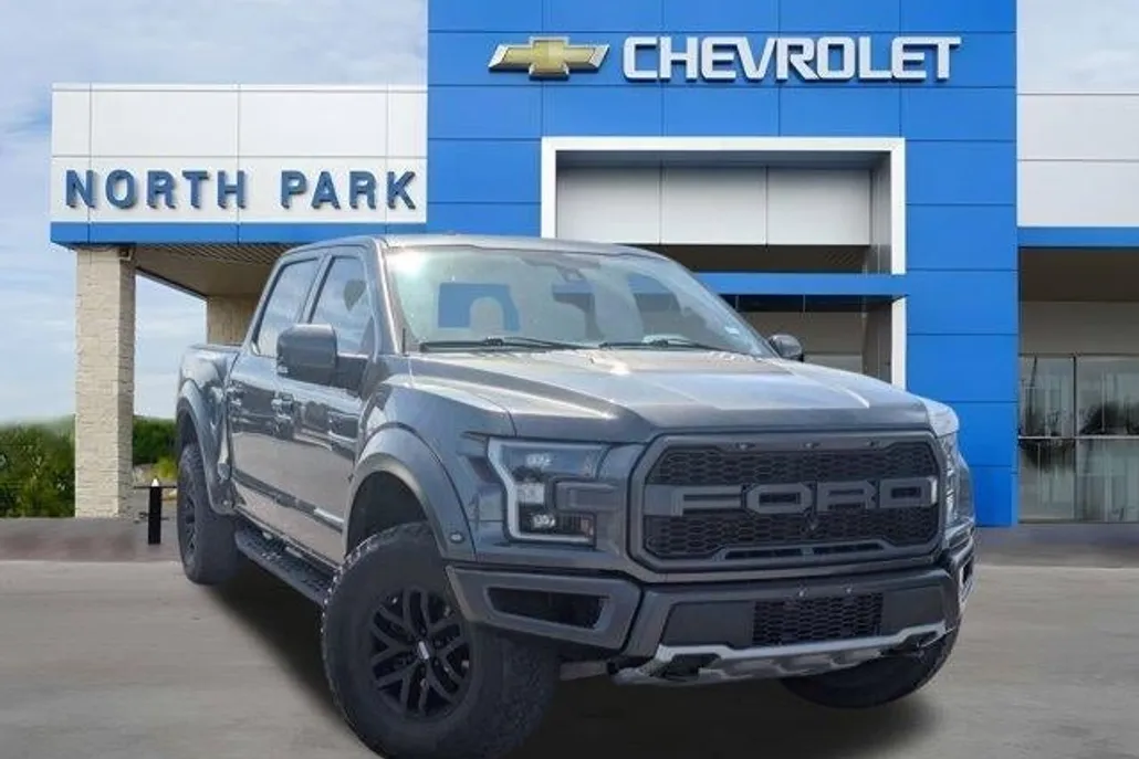 2018 Ford F-150 Raptor photo 1