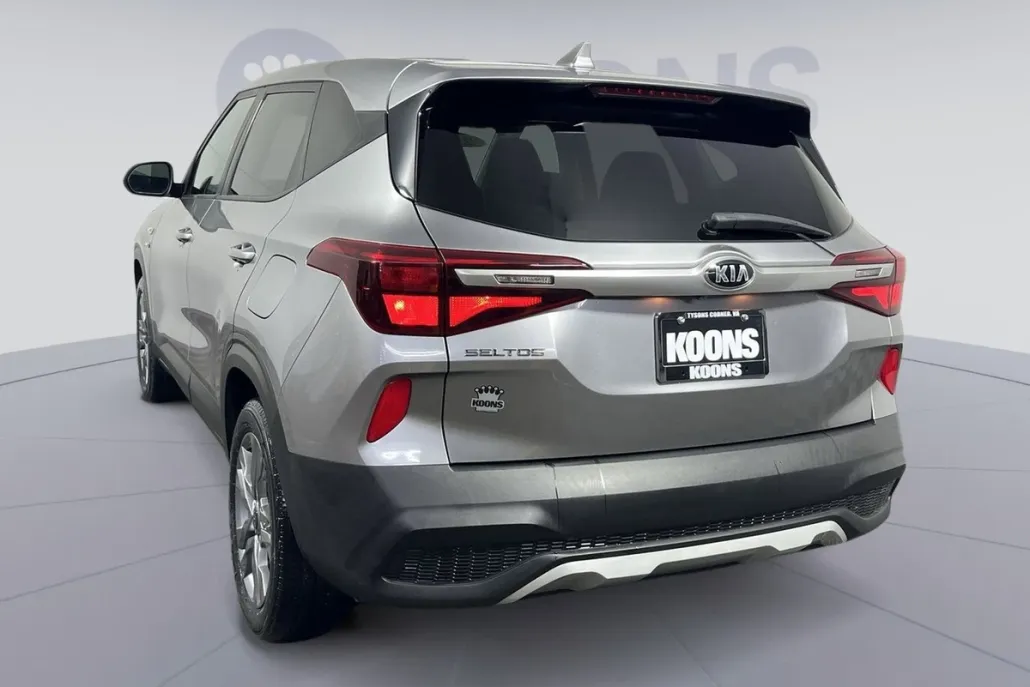 2021 Kia Seltos LX photo 1