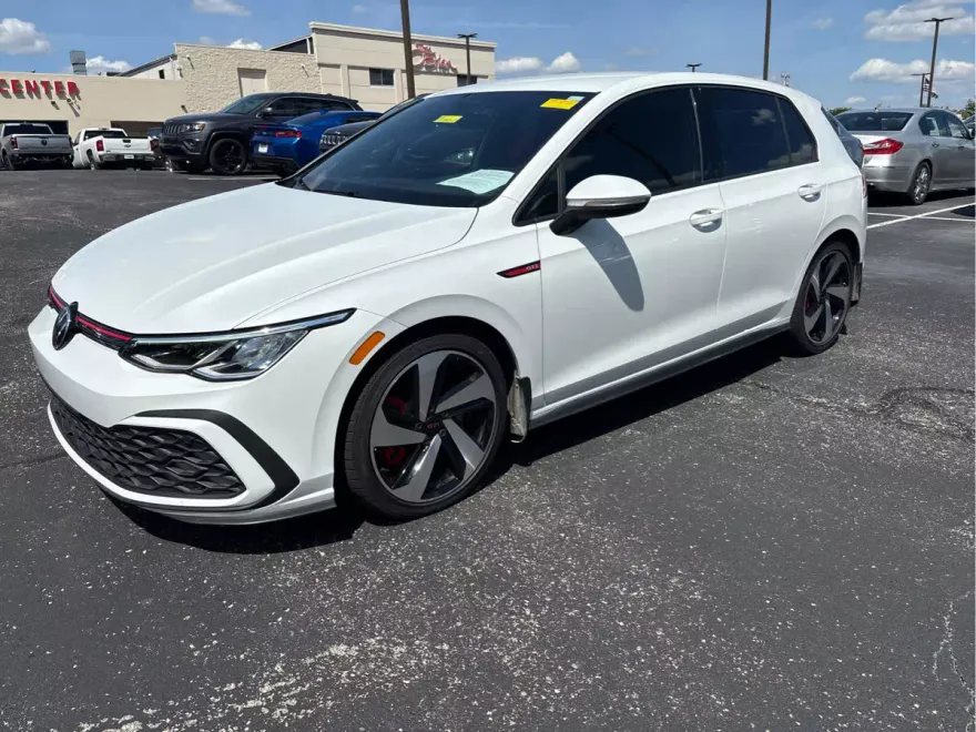 2022 Volkswagen Golf GTI S photo 1