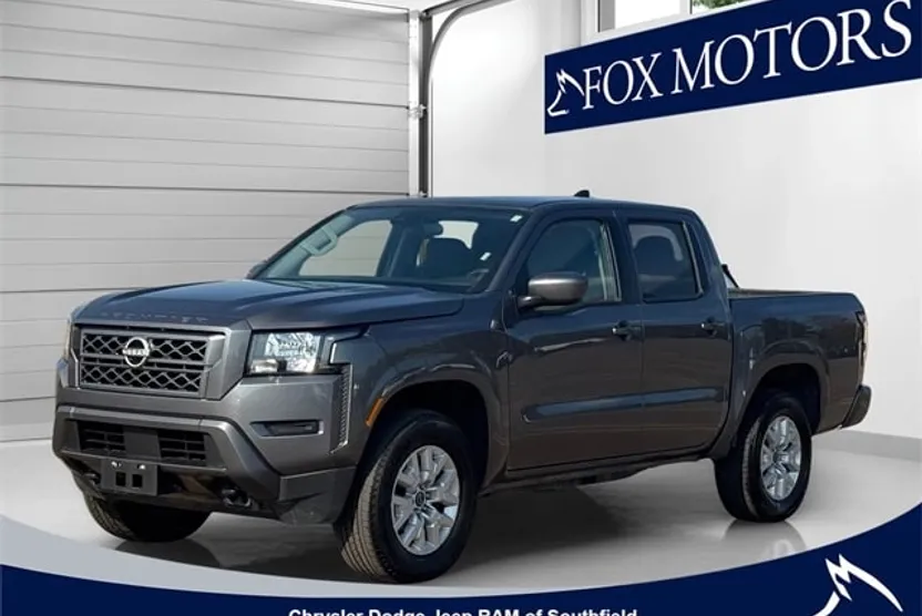 2023 Nissan Frontier SV photo 1