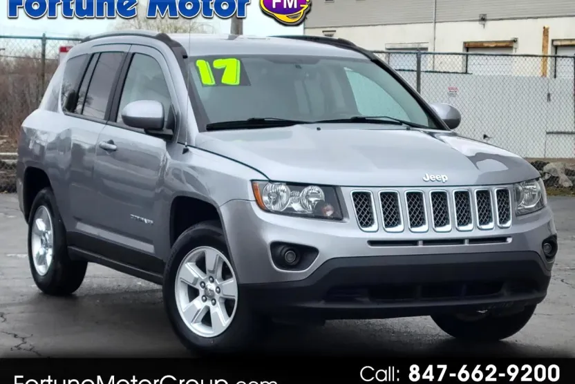 2017 Jeep Compass Latitude photo 1