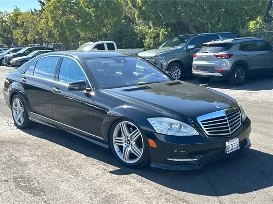 2010 Mercedes Benz S 550 photo 1