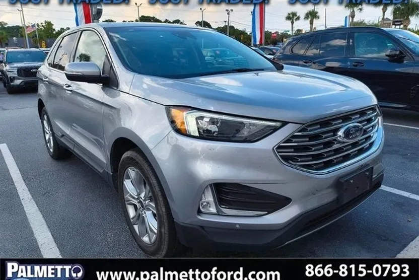 2024 Ford Edge Titanium photo 1