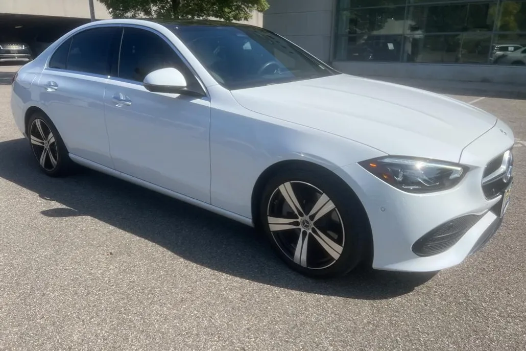 2024 Mercedes Benz C 300 4MATIC photo 1