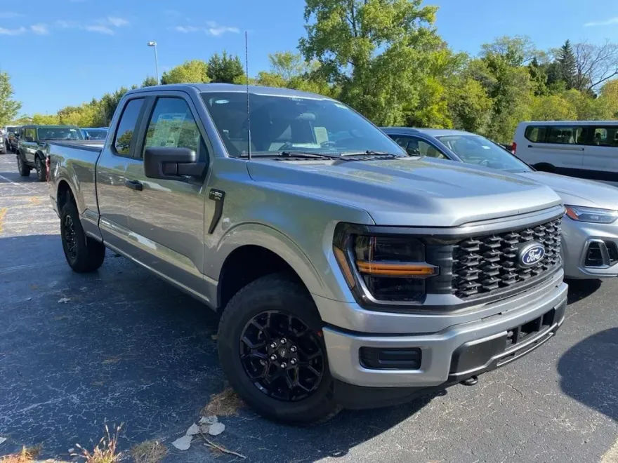 2025 Ford F-150 STX photo 1