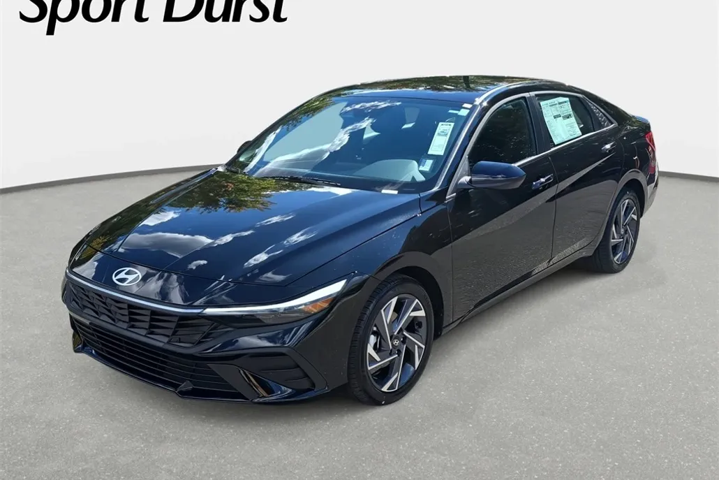 2025 Hyundai Elantra SEL Sport photo 1
