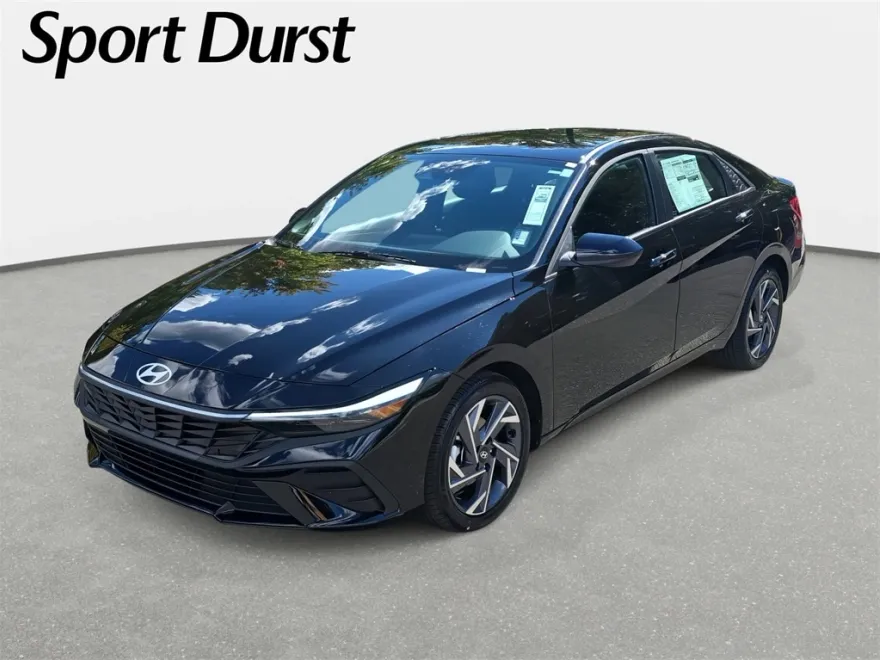 2025 Hyundai Elantra SEL Sport photo 1