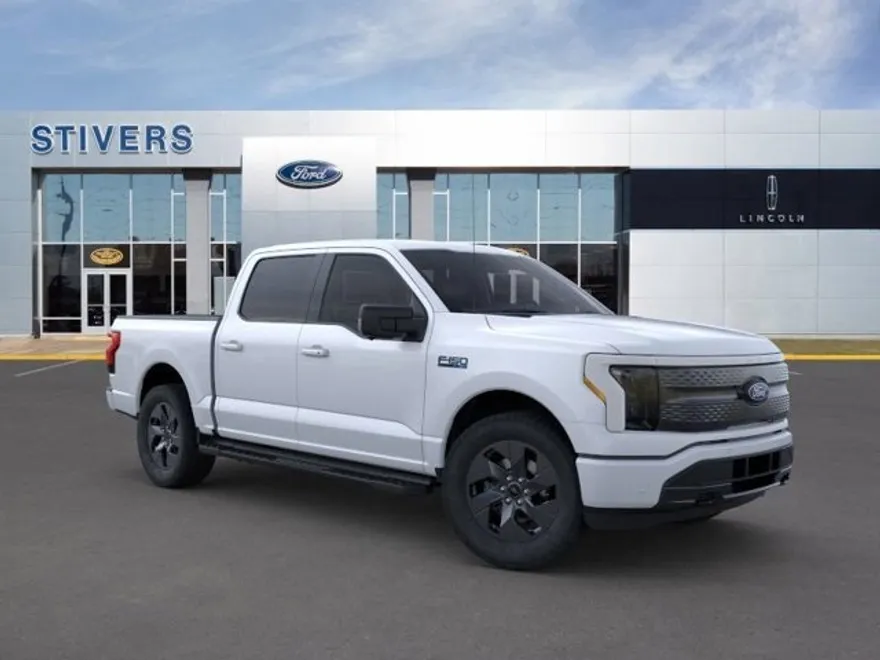 2025 Ford F-150 Lightning photo 1