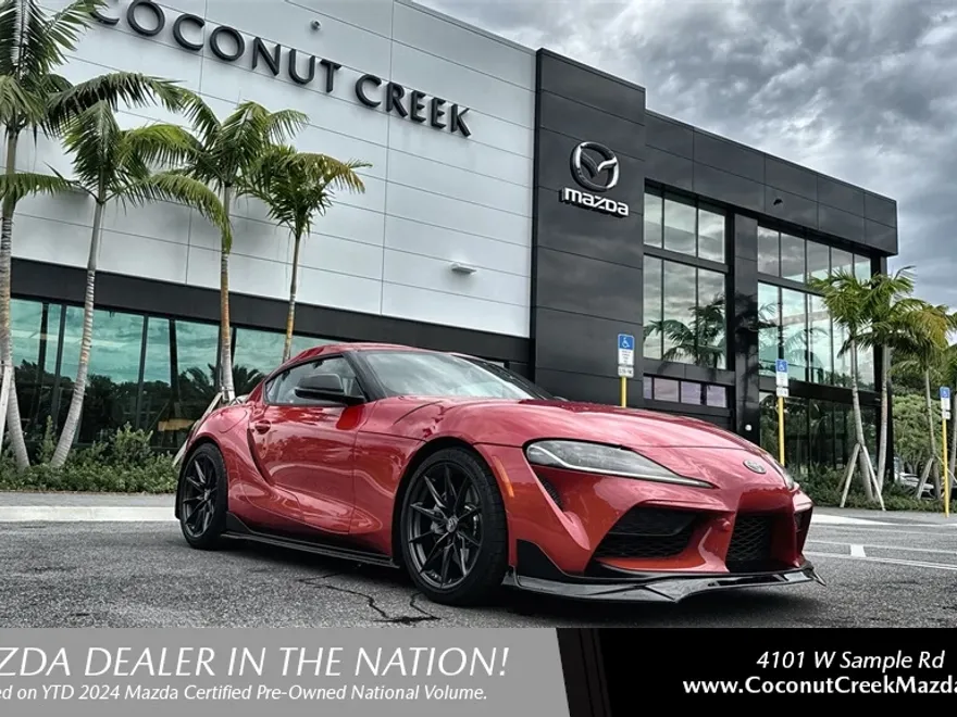 2024 Toyota Supra 3.0 photo 1