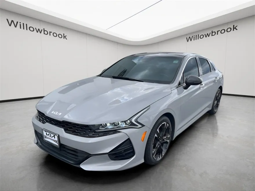 2023 Kia K5 GT-Line photo 1