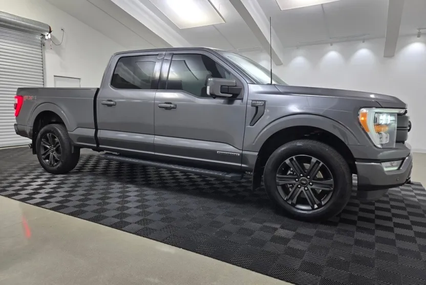2021 Ford F-150 Lariat photo 1