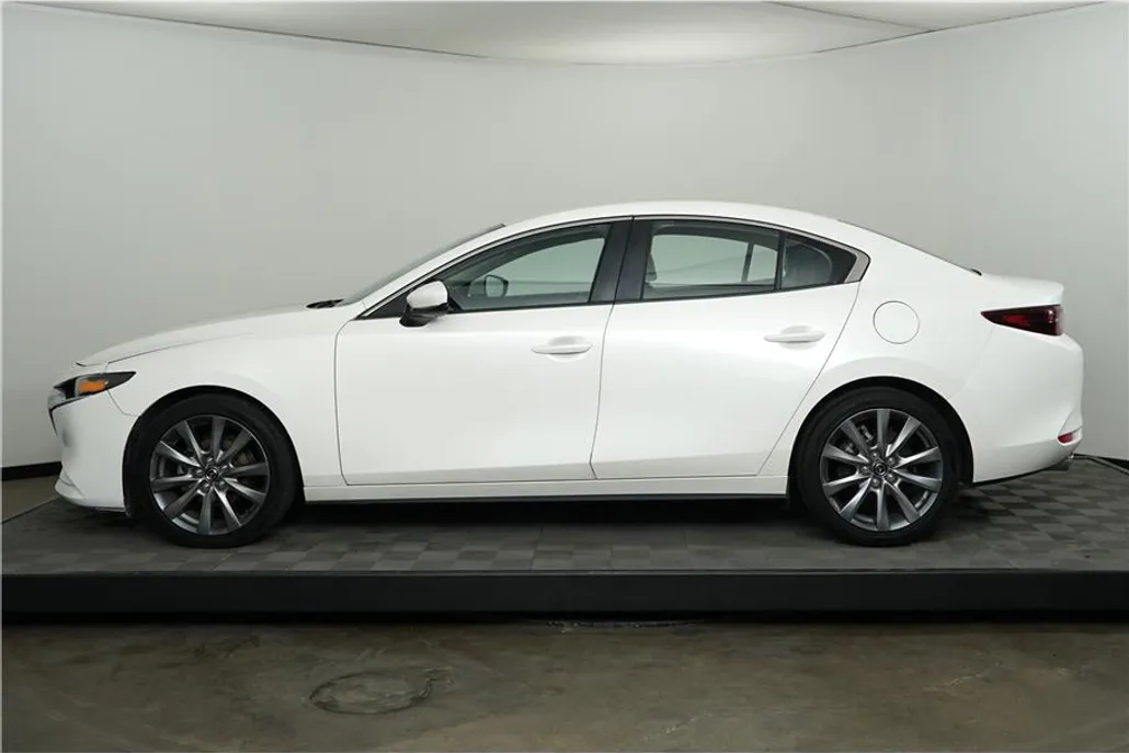 2021 Mazda Mazda3 Sedan Select photo 1