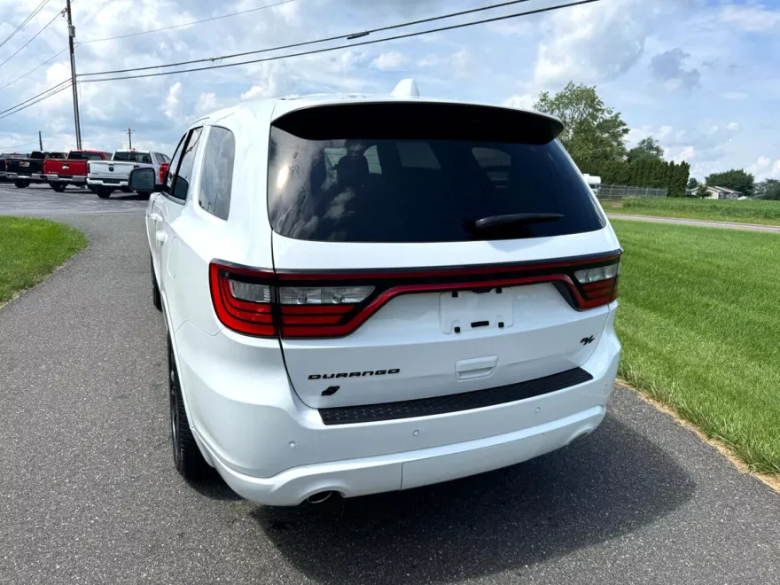 2022 Dodge Durango R/T photo 1