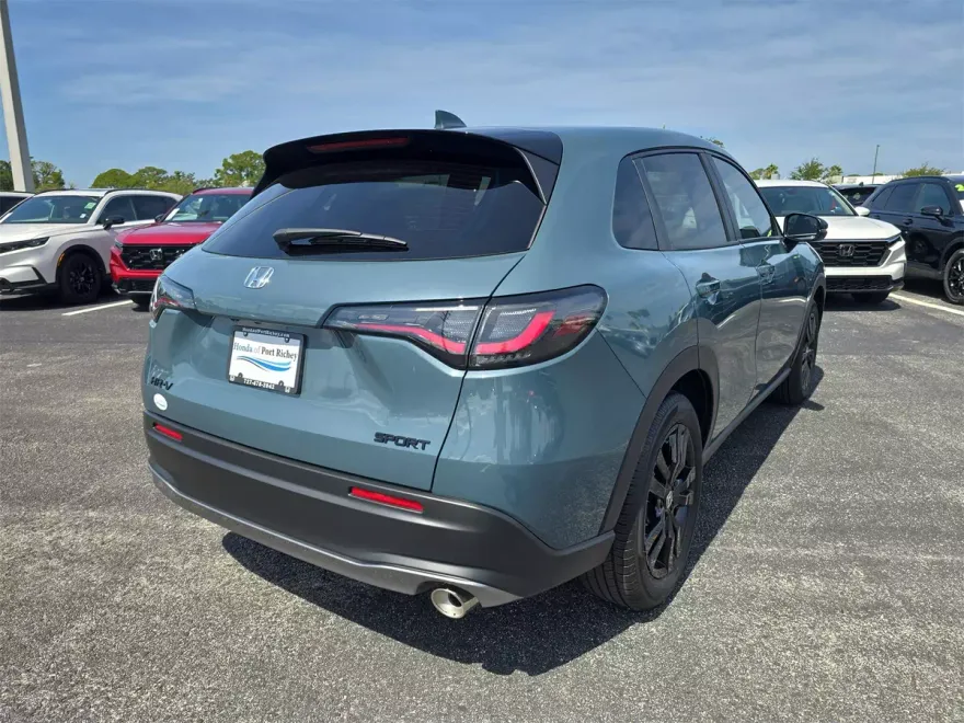 2026 Honda HR-V Sport photo 1