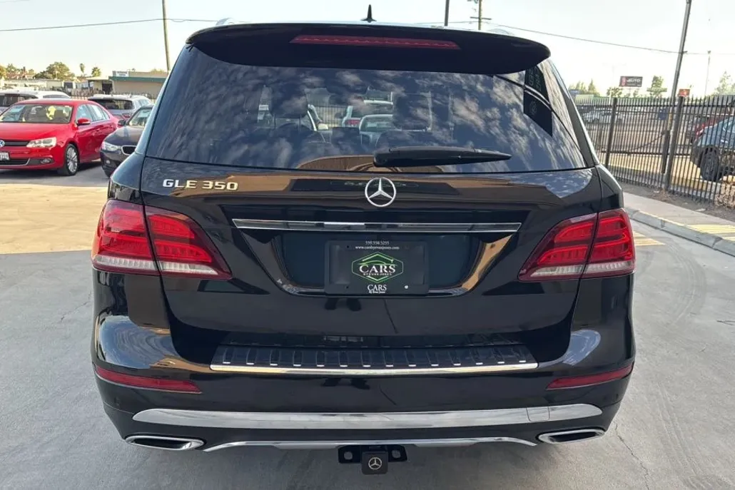 2018 Mercedes Benz GLE 350 photo 1