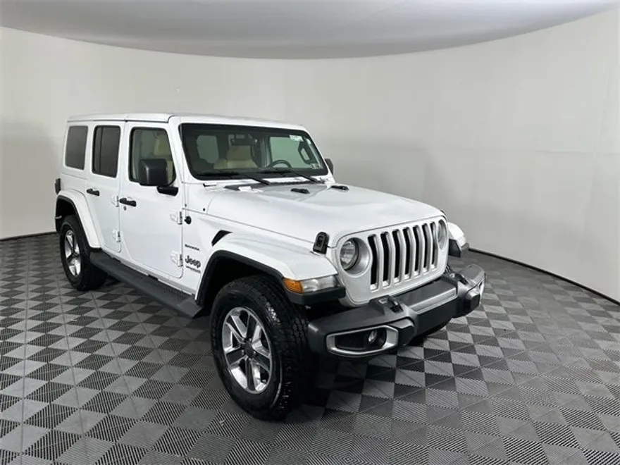2018 Jeep Wrangler Unlimited Sahara photo 1