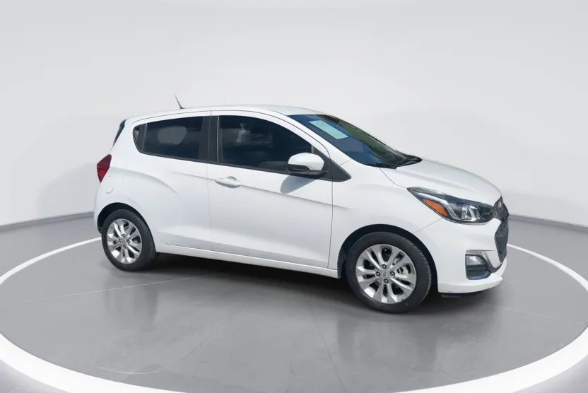 2022 Chevrolet Spark 1LT photo 1