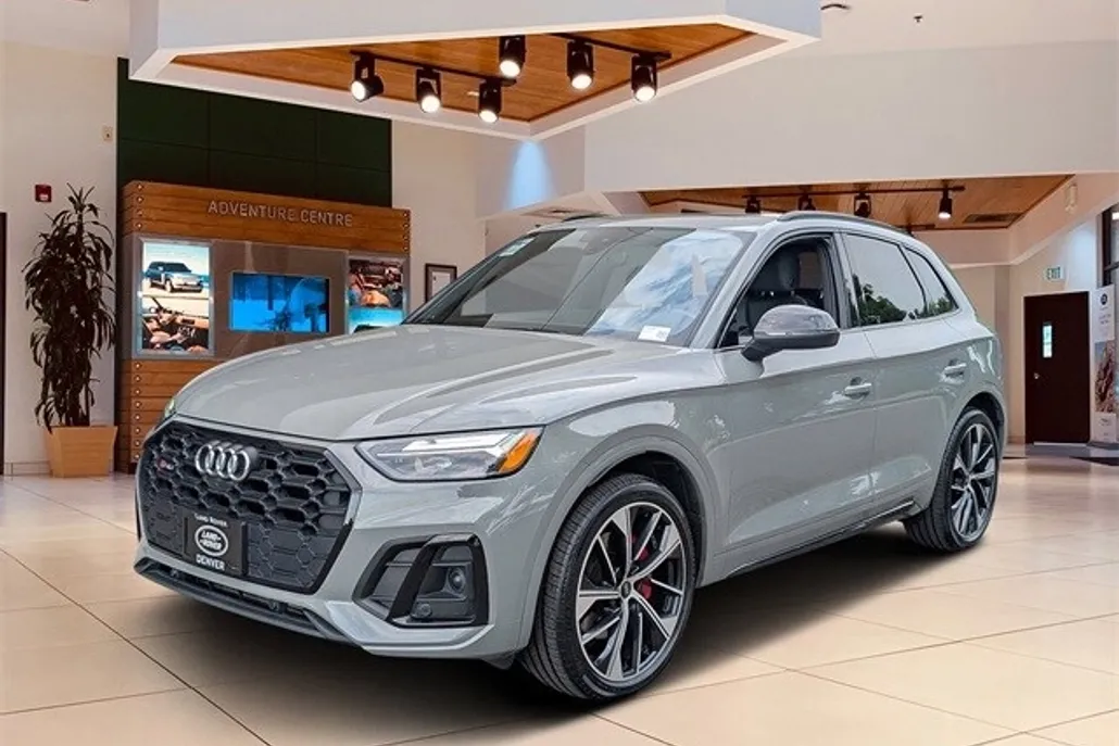 2021 Audi SQ5 Premium Plus photo 1