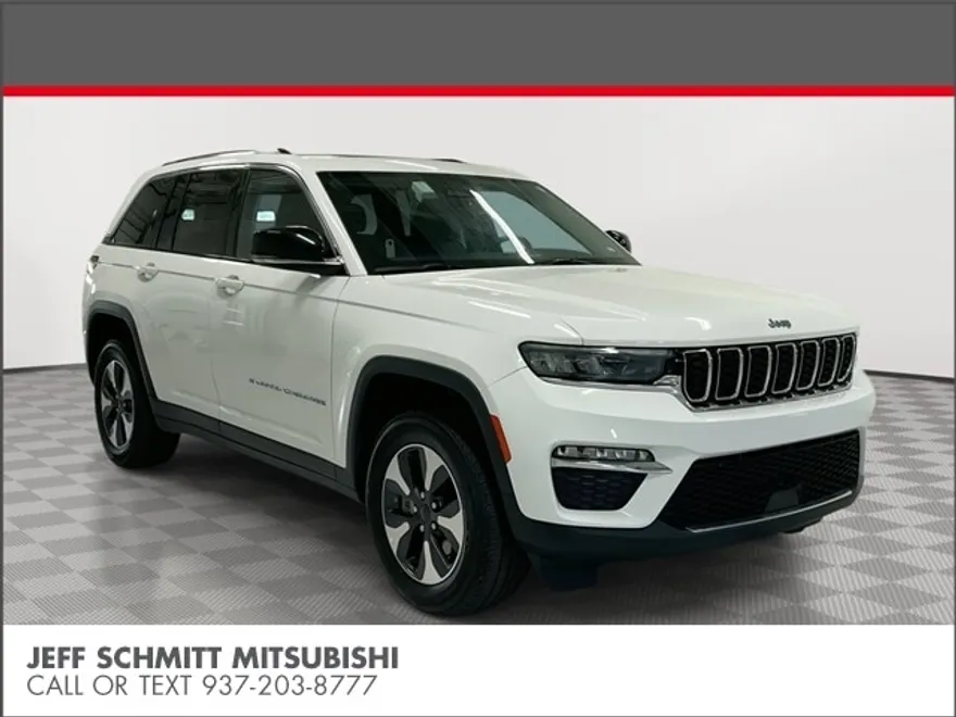 2024 Jeep Cherokee 4xe Base photo 1