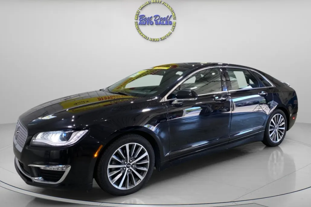 2019 Lincoln MKZ Base photo 1