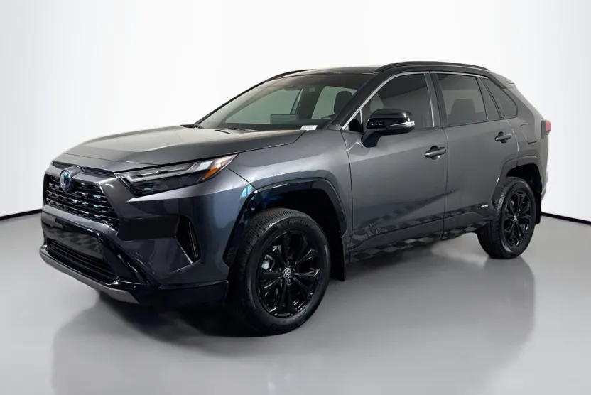 2024 Toyota RAV4 Hybrid XSE photo 1