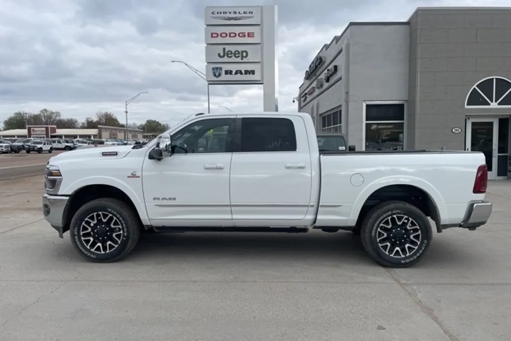 2025 Ram 2500 Limited photo 1